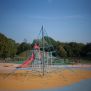 Powerclimber climbing net โครงสร้างปีนป่ายสำหรับสนามเด็กเล่น รูปทรงพีระมิดสีฟ้า